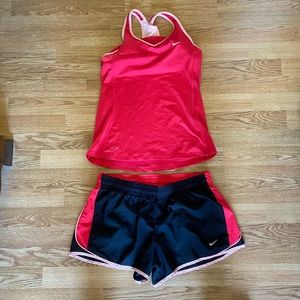 Nike workout outfit. Black & pink. Large